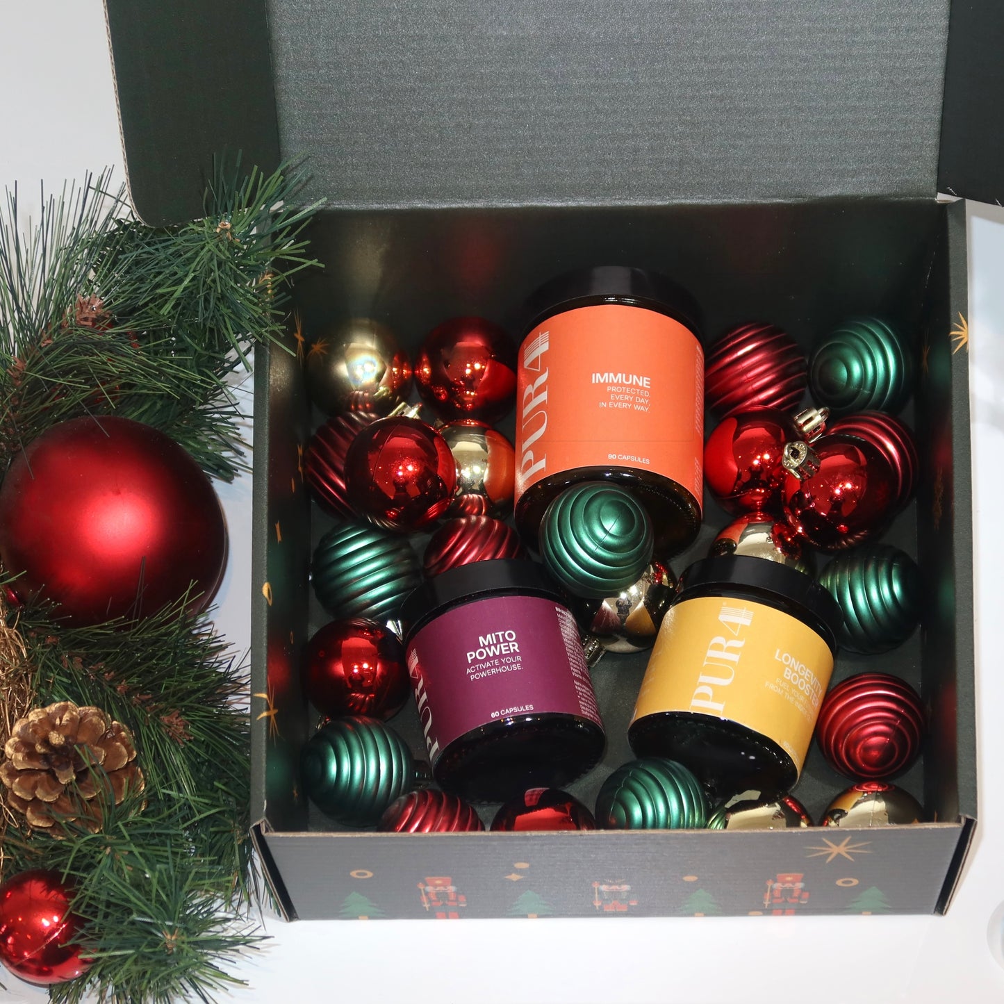 PUR4 Weihnachtsgeschenkbox